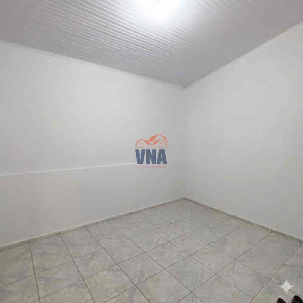 CASA A VENDA PROXIMO DO COLEGIO MARCOLINO