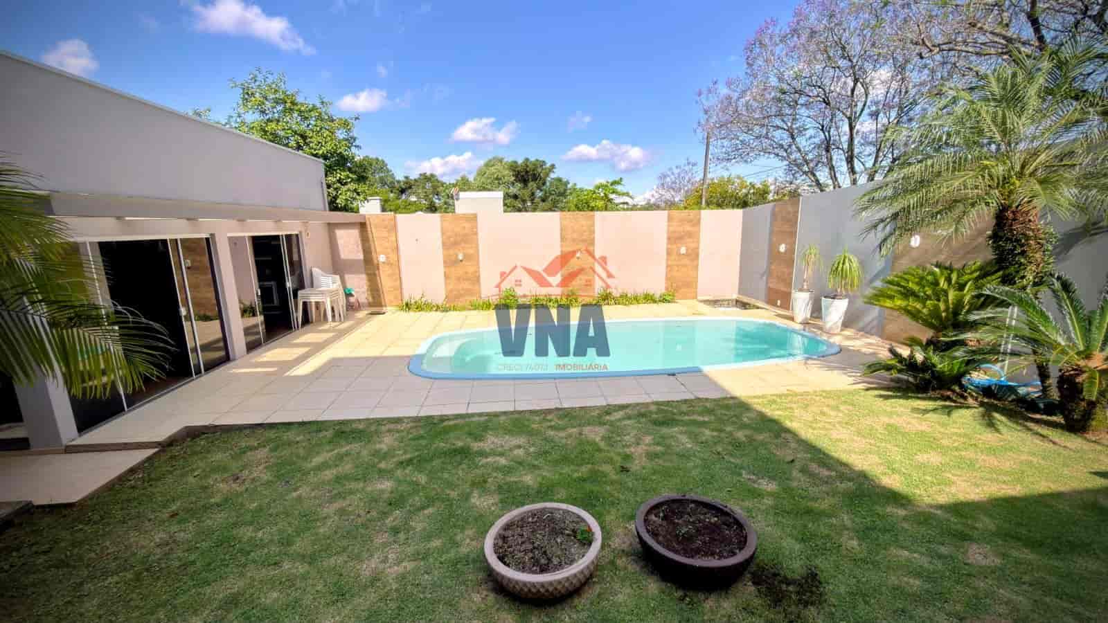 CASA ALTO PADRAO A VENDA PROXIMO DO CENTRO DE PINHALZINHO SC