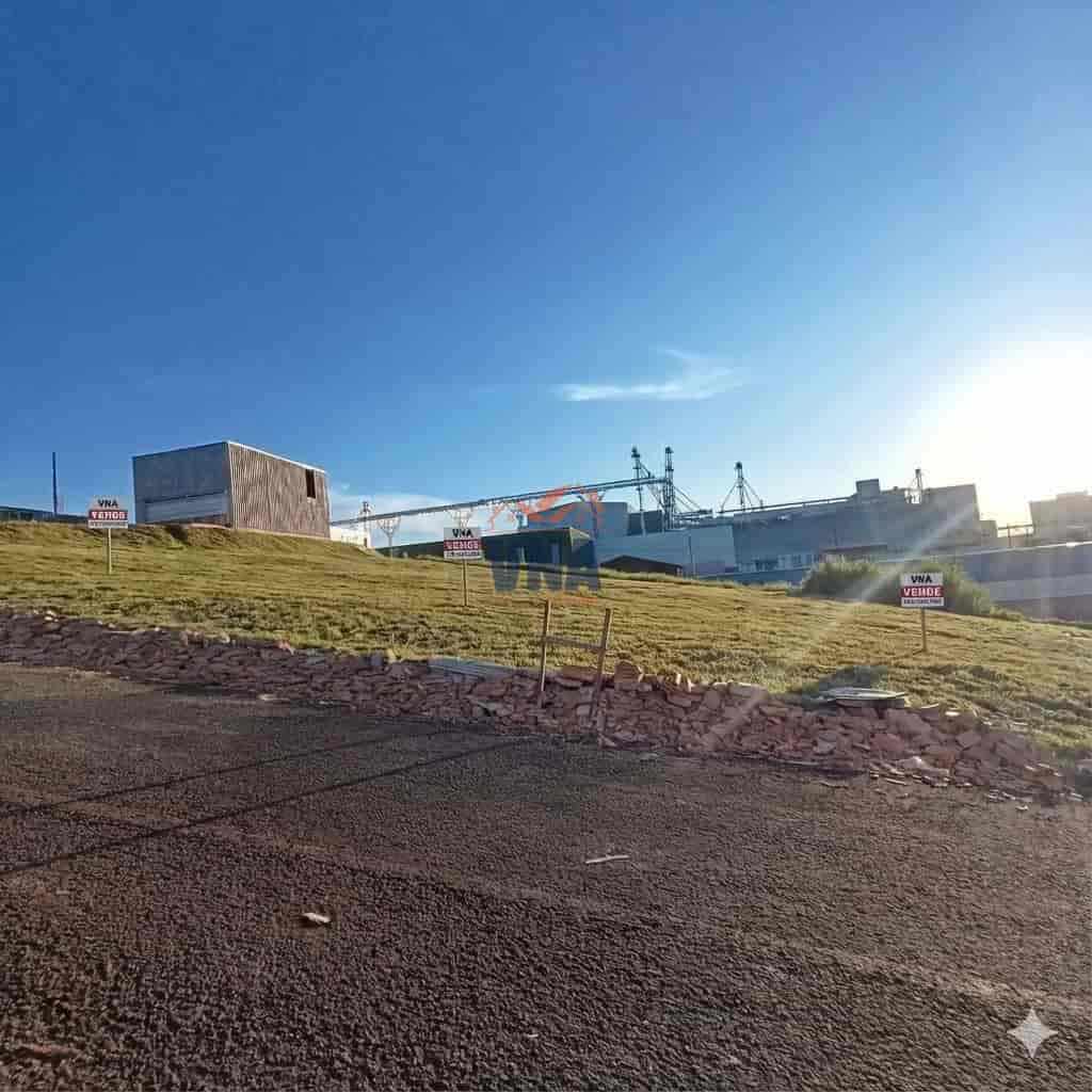 3 TERRENOS JUNTOS A VENDA NO LOT BELVEDERE