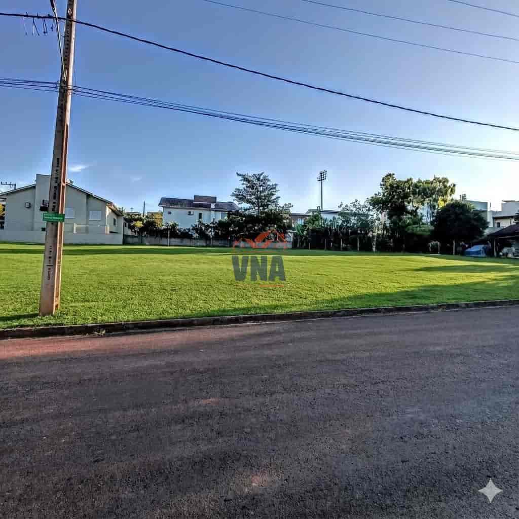 TERRENO PLANO NO BAIRRO PIONEIRO - FRENTE PARA AREA VERDE