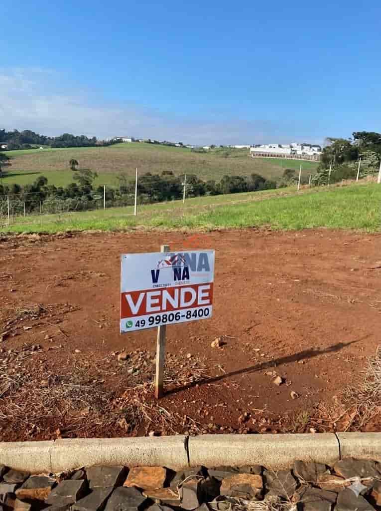 TERRENO PLANO NO LOT. VALE DO PINHAL