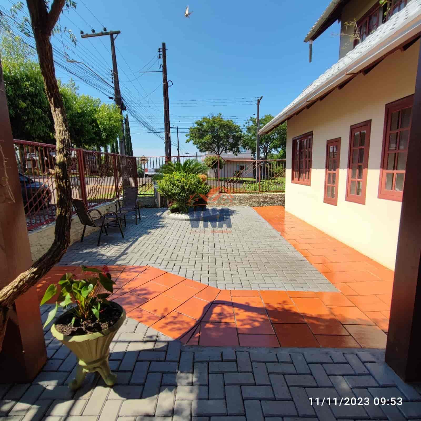 Casa à Venda em Pinhalzinho/SC