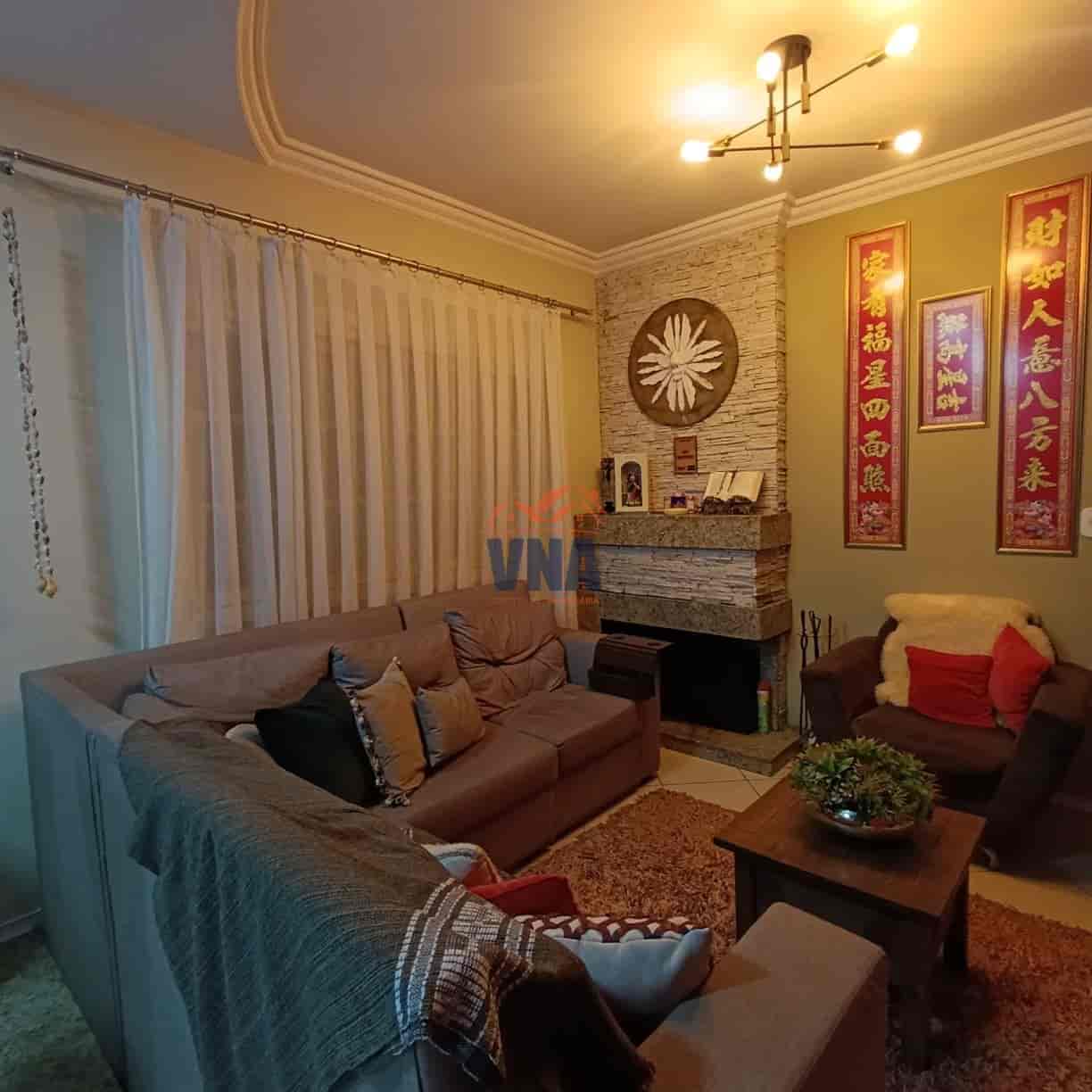 CASA ALTO PADRAO NO CENTRO DE PINHALZINHO SC