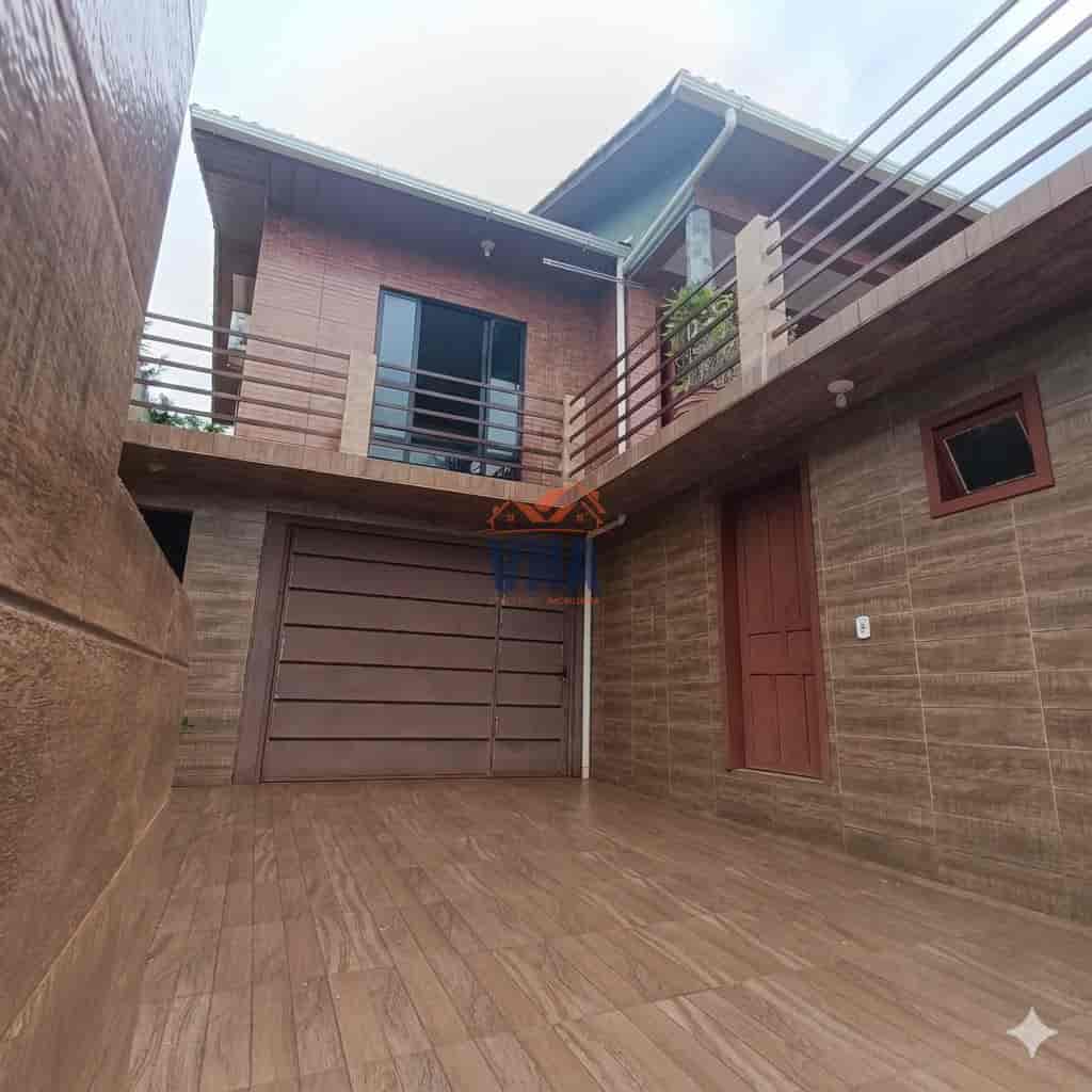 CASA A VENDA NO BAIRRO PIONEIRO PINHALZINHO SC