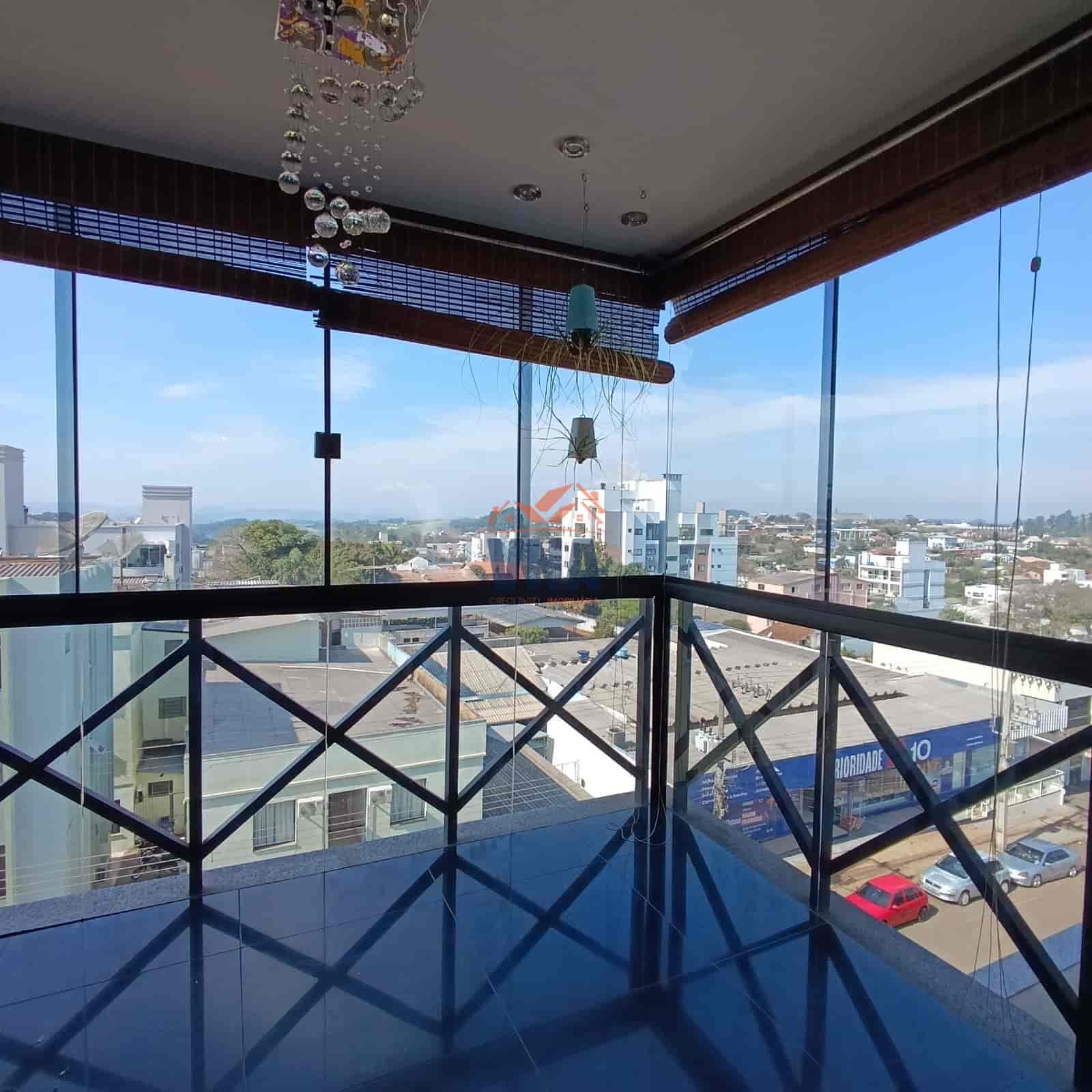 APARTAMENTO A VENDA NO CENTRO DE PINHALZINHO SC