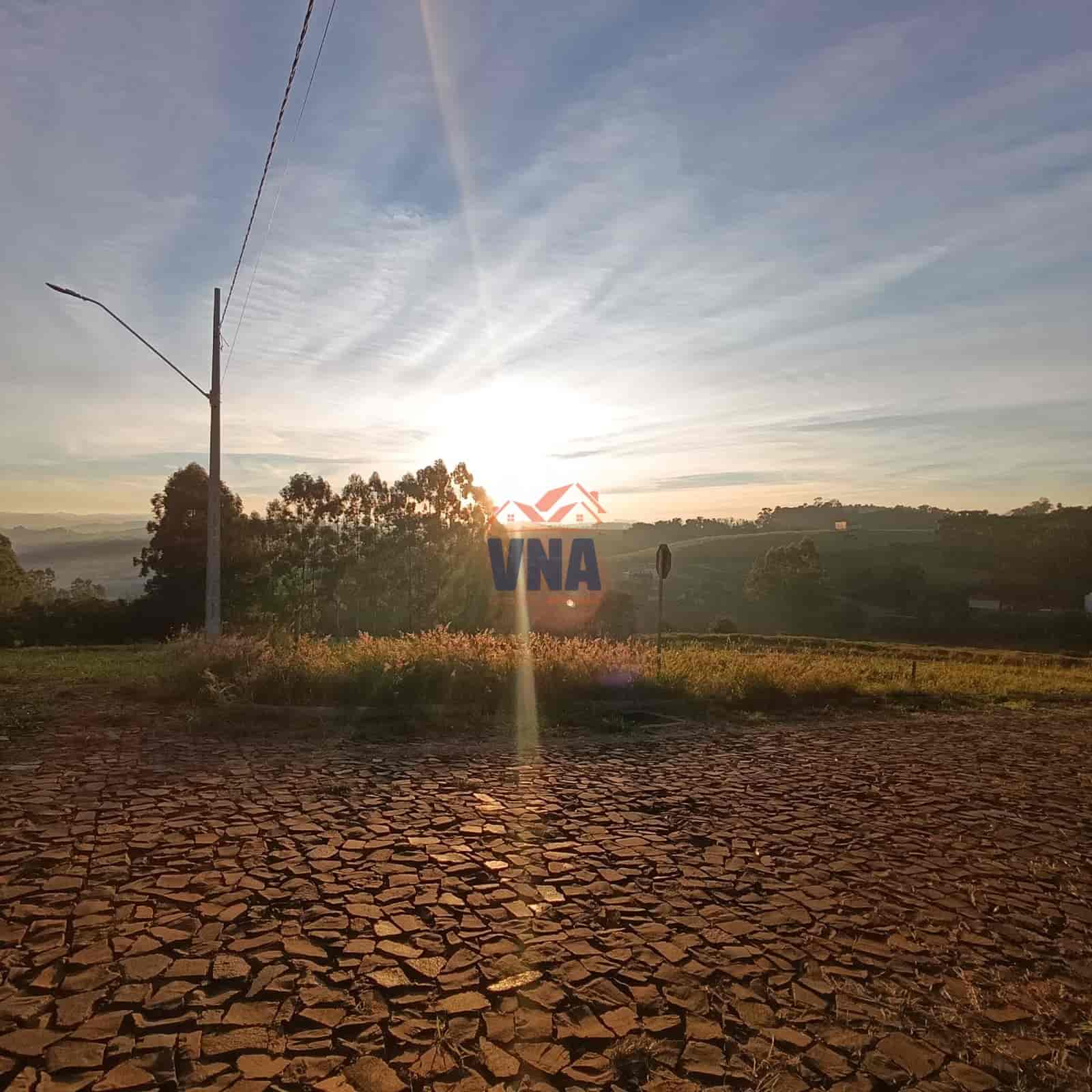 Terreno de esquina a venda no Bairro Pioneiro - Pinhalzinho SC