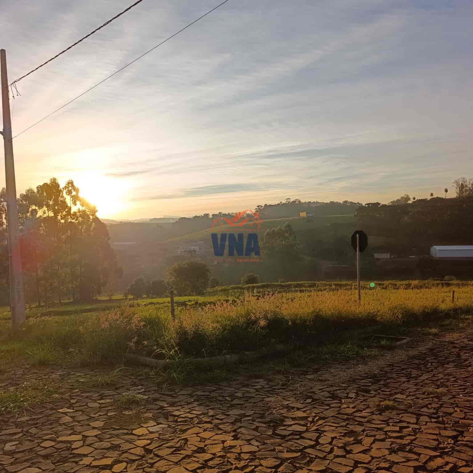 Terreno de esquina a venda no Bairro Pioneiro - Pinhalzinho SC