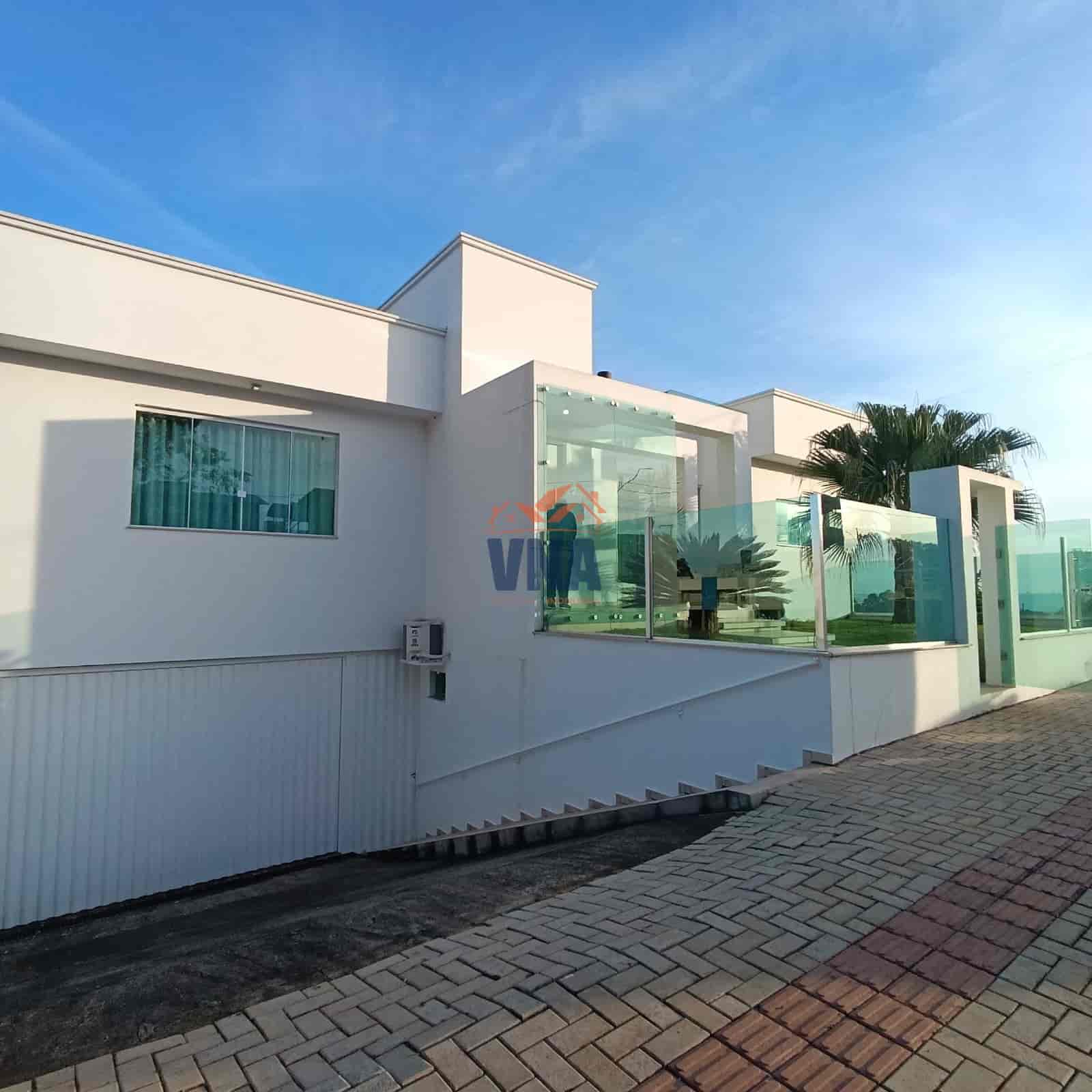 Casa de Luxo à Venda no Bairro Pioneiro – Pinhalzinho/SC