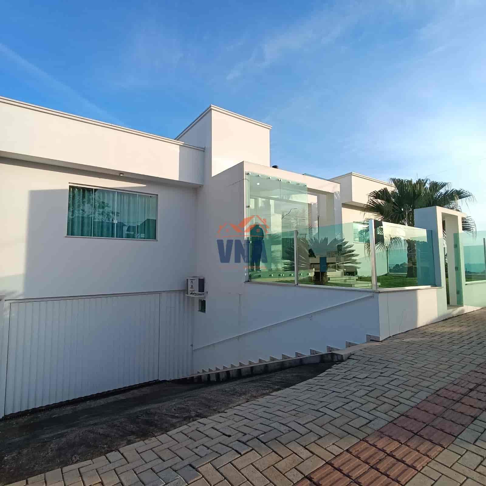 Casa de Luxo à Venda no Bairro Pioneiro – Pinhalzinho/SC