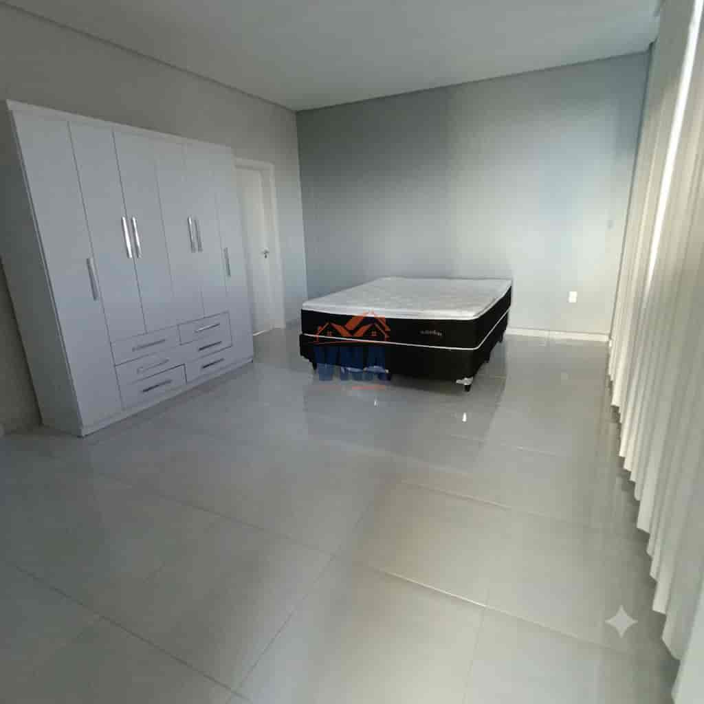 Casa de Luxo à Venda no Bairro Pioneiro – Pinhalzinho/SC
