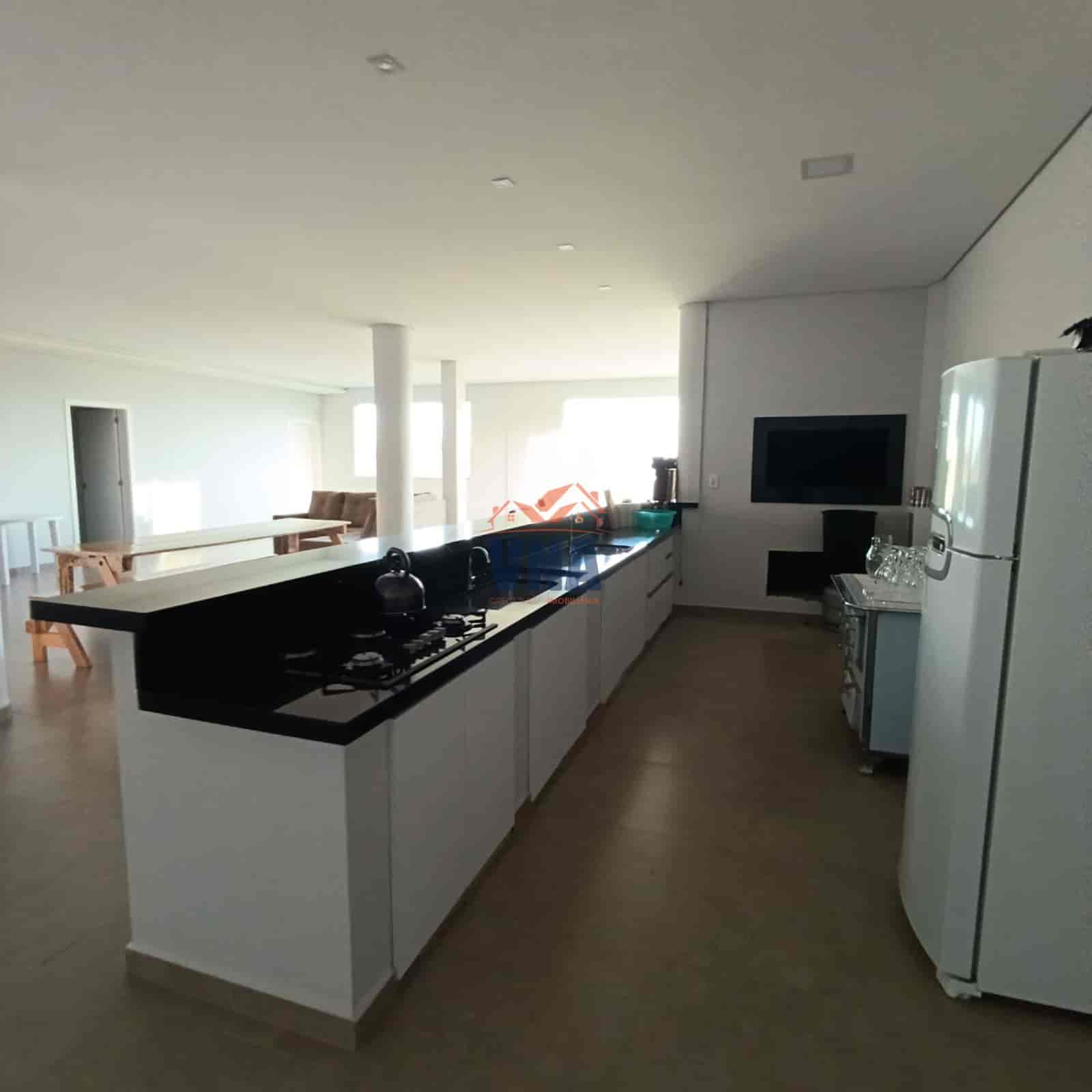 Casa de Luxo à Venda no Bairro Pioneiro – Pinhalzinho/SC