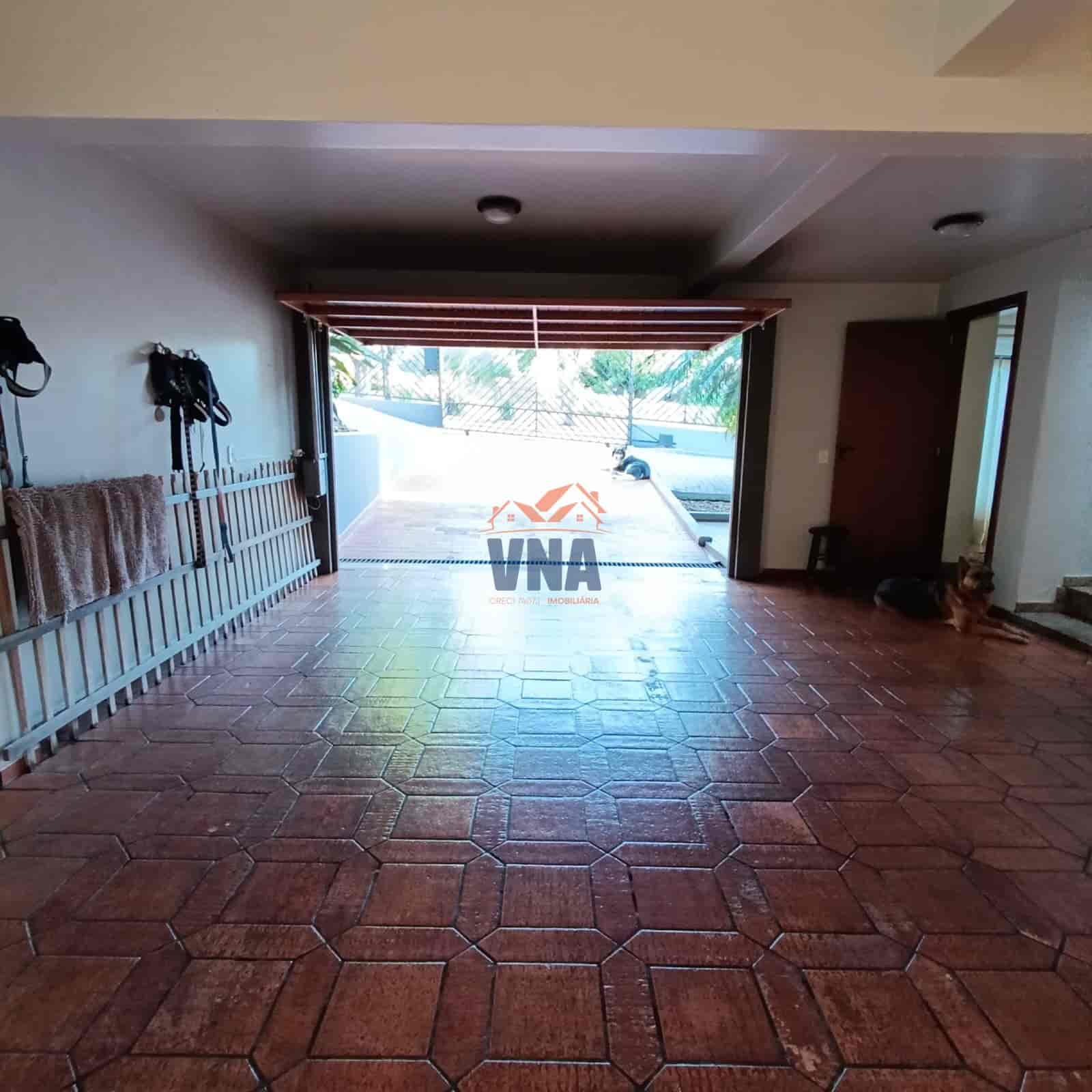 Casa alto padrão no Centro de Pinhalzinho/SC