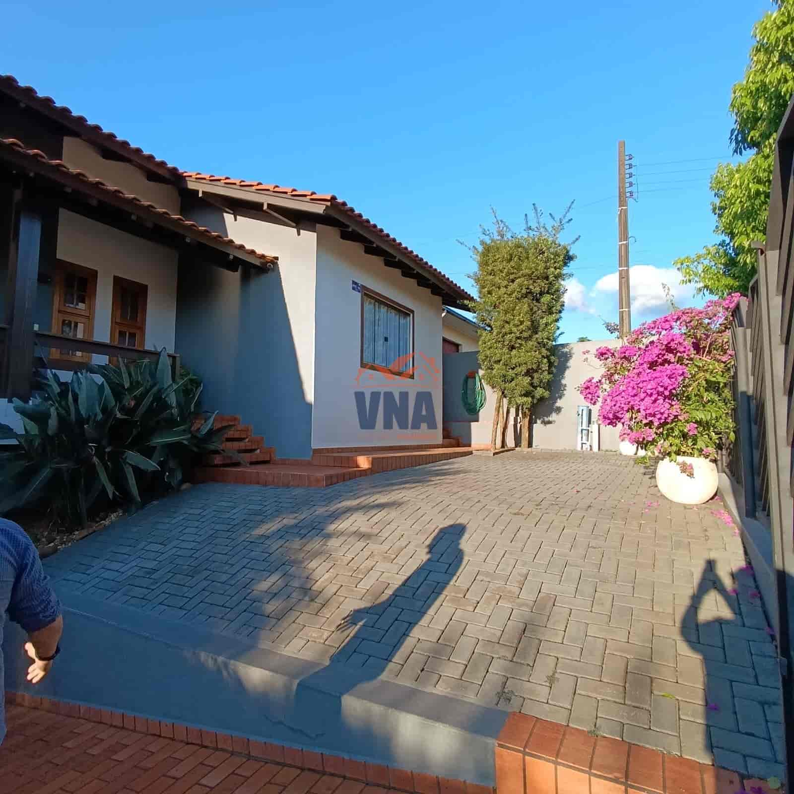 Casa alto padrão no Centro de Pinhalzinho/SC
