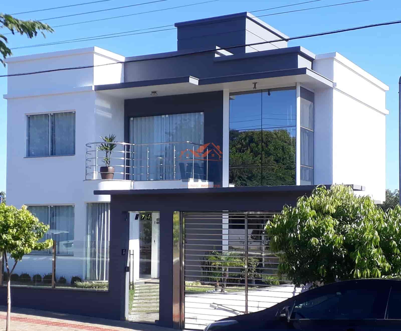 Casa a venda proximo do Centro de Pinhalzinho SC