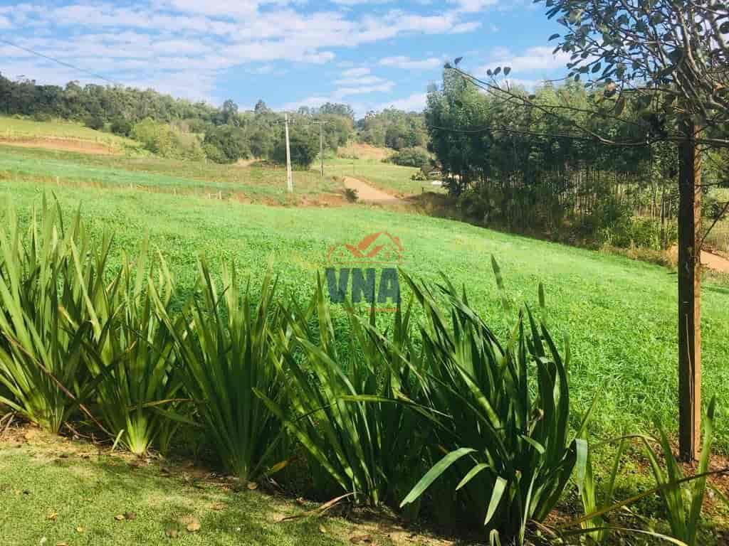 TERRA COM AVIÁRIO – Linha Fátima - Saudades/SC