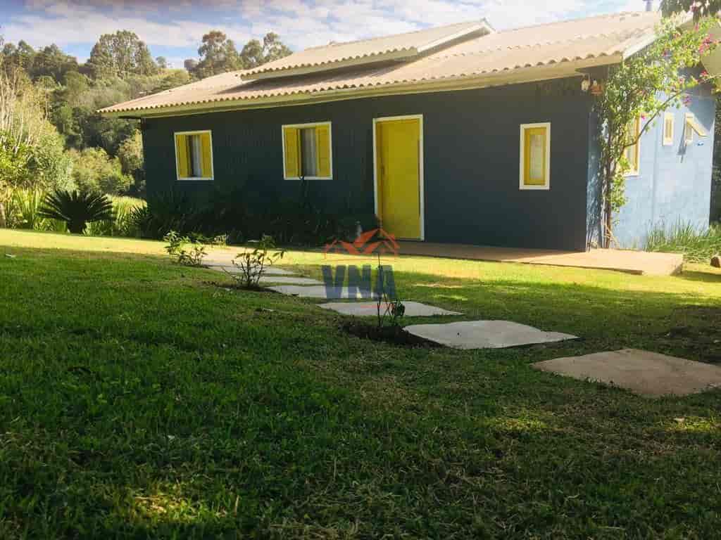 TERRA COM AVIÁRIO – Linha Fátima - Saudades/SC