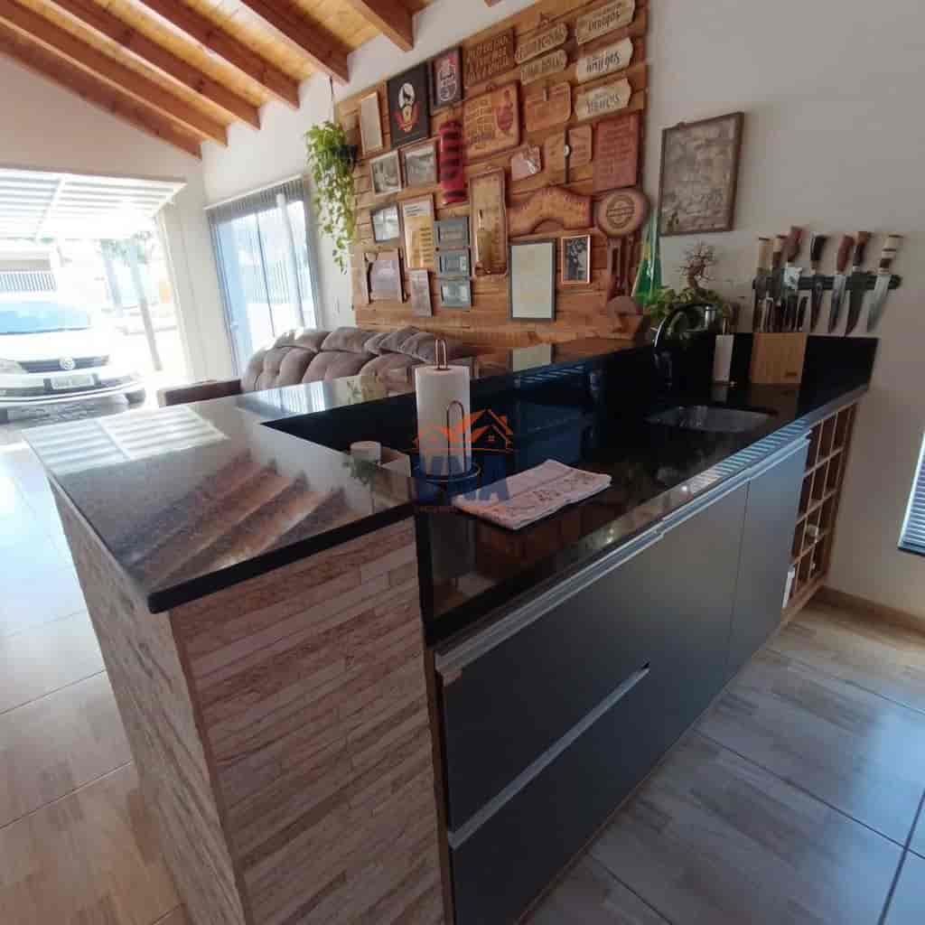 Casa a Venda no Pioneiro - Pinhalzinho SC
